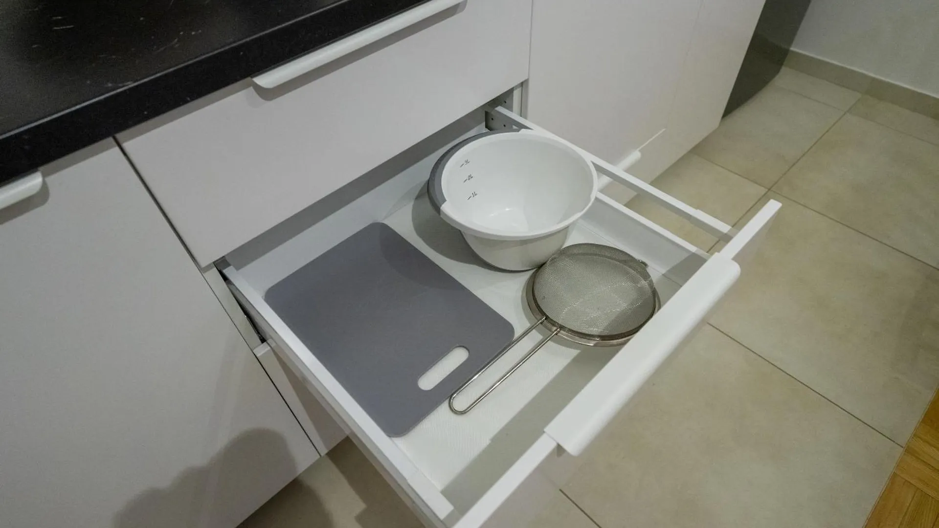 Appartamento Warsaw Praga Apt - Parking, Tram&Shops Nearby - By Rentujemy