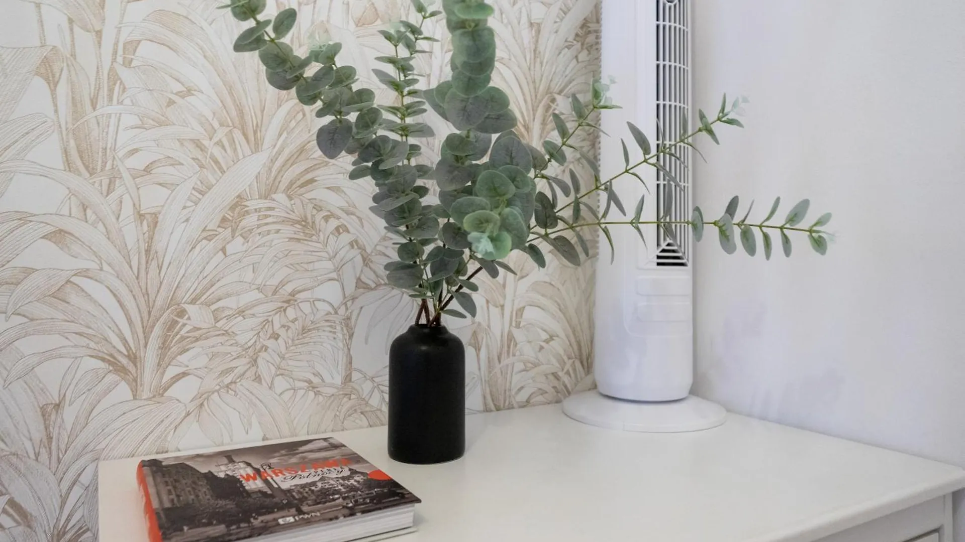 Warsaw Praga Apt - Parking, Tram&Shops Nearby - By Rentujemy Apartment